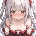 サンタ服の内側を見せようとしてくれるうちの子の妹のほう！