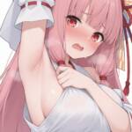 腋を見せてくれる巫女さんな茜ちゃん！