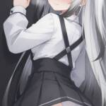 サスペンダーで後ろから見せてくれるアリアルさん！